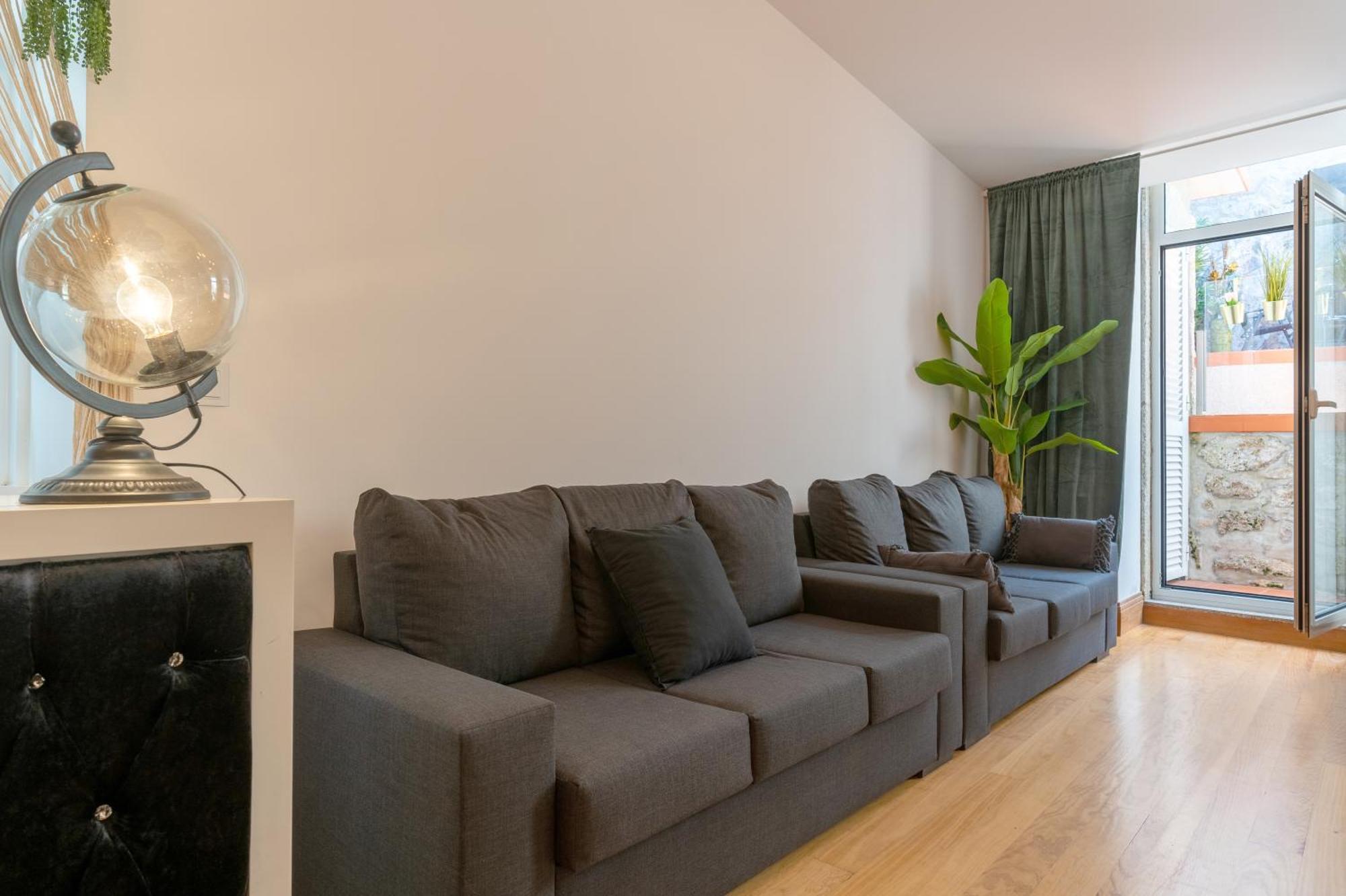 Cozy Nest Hostel Порту Экстерьер фото