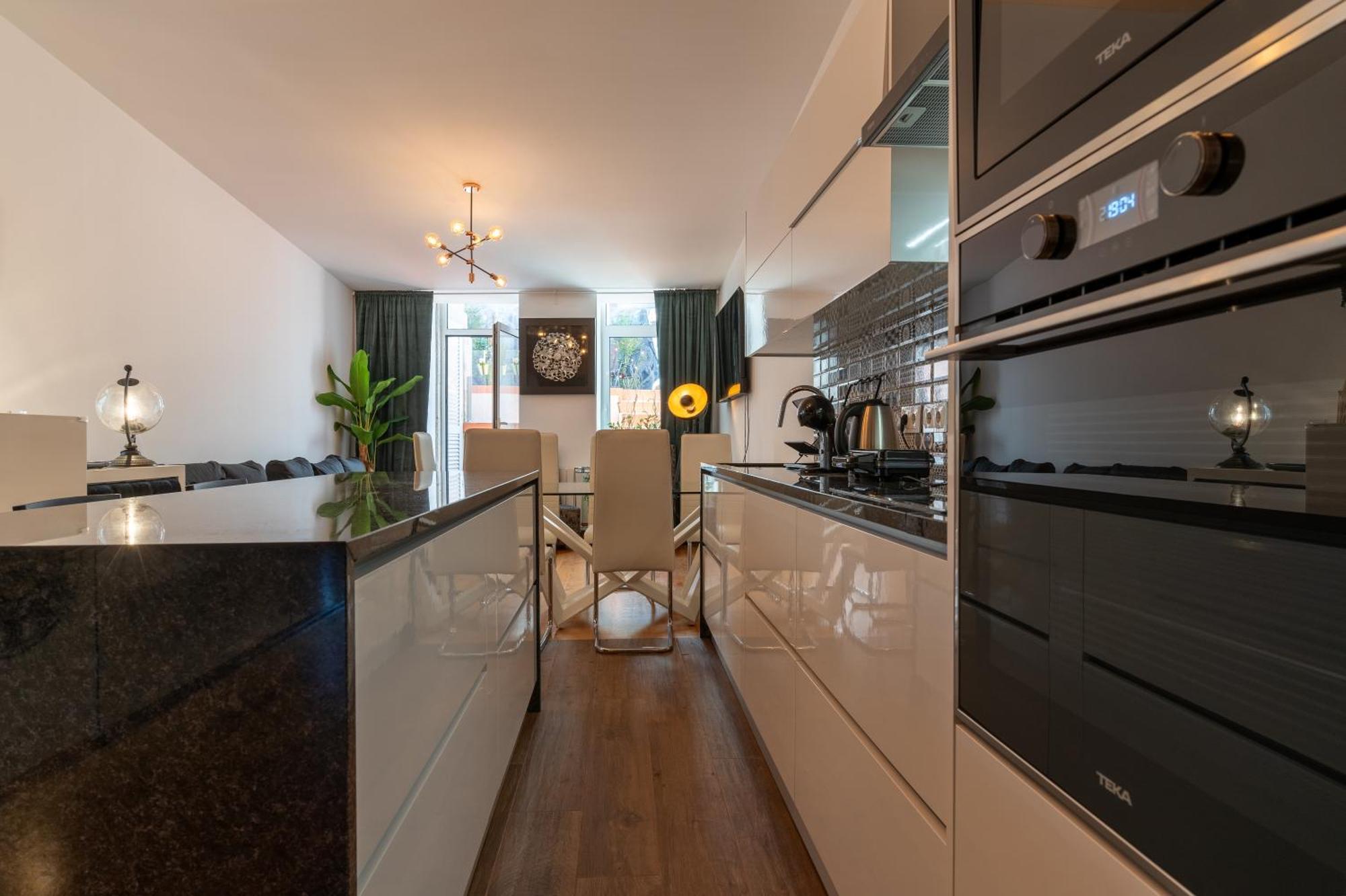 Cozy Nest Hostel Порту Экстерьер фото