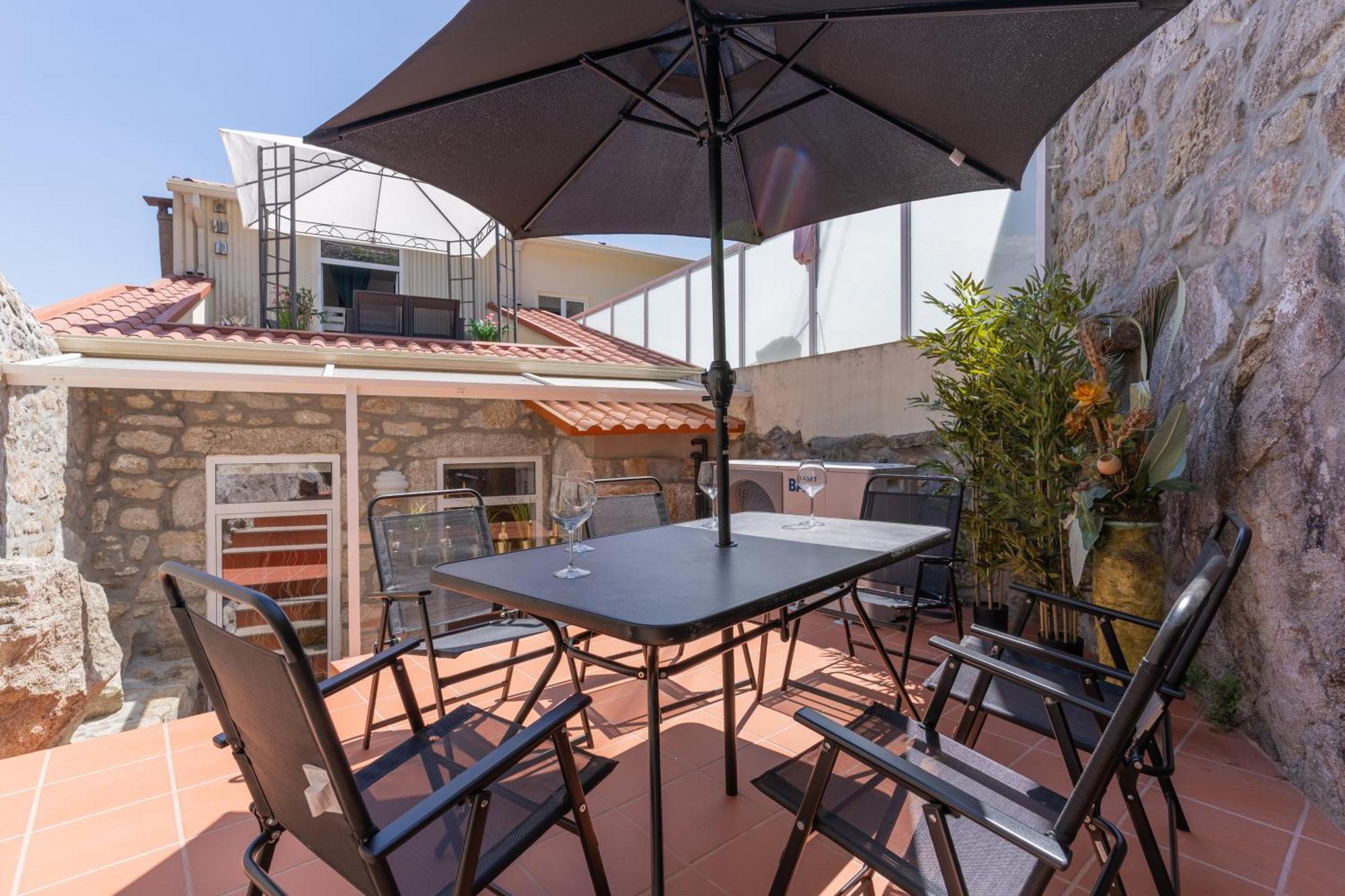 Cozy Nest Hostel Порту Экстерьер фото